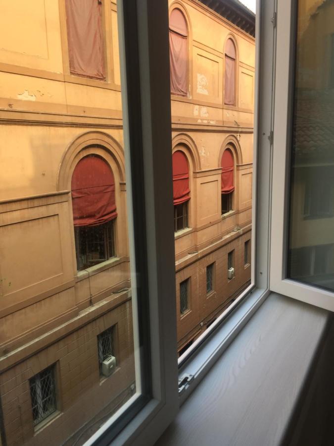 B&B Galleria Cavour Болонья Екстер'єр фото