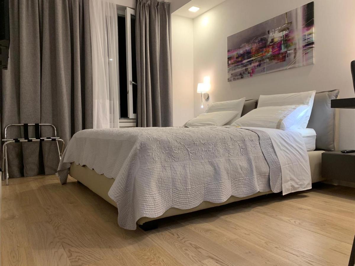 B&B Galleria Cavour Болонья Екстер'єр фото