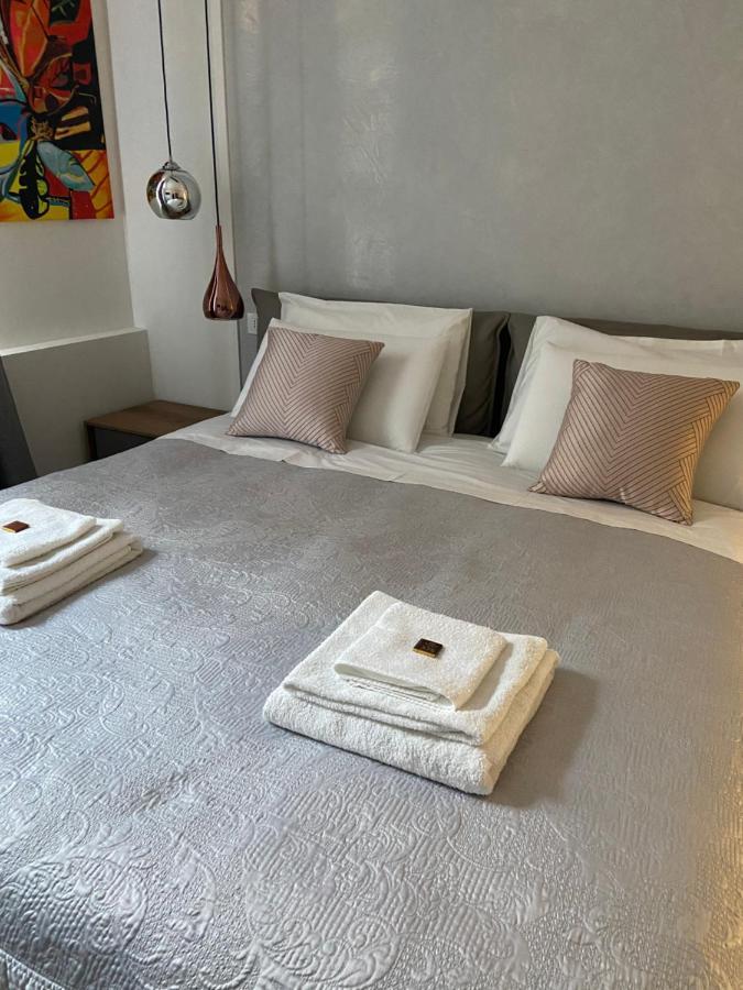 B&B Galleria Cavour Болонья Екстер'єр фото